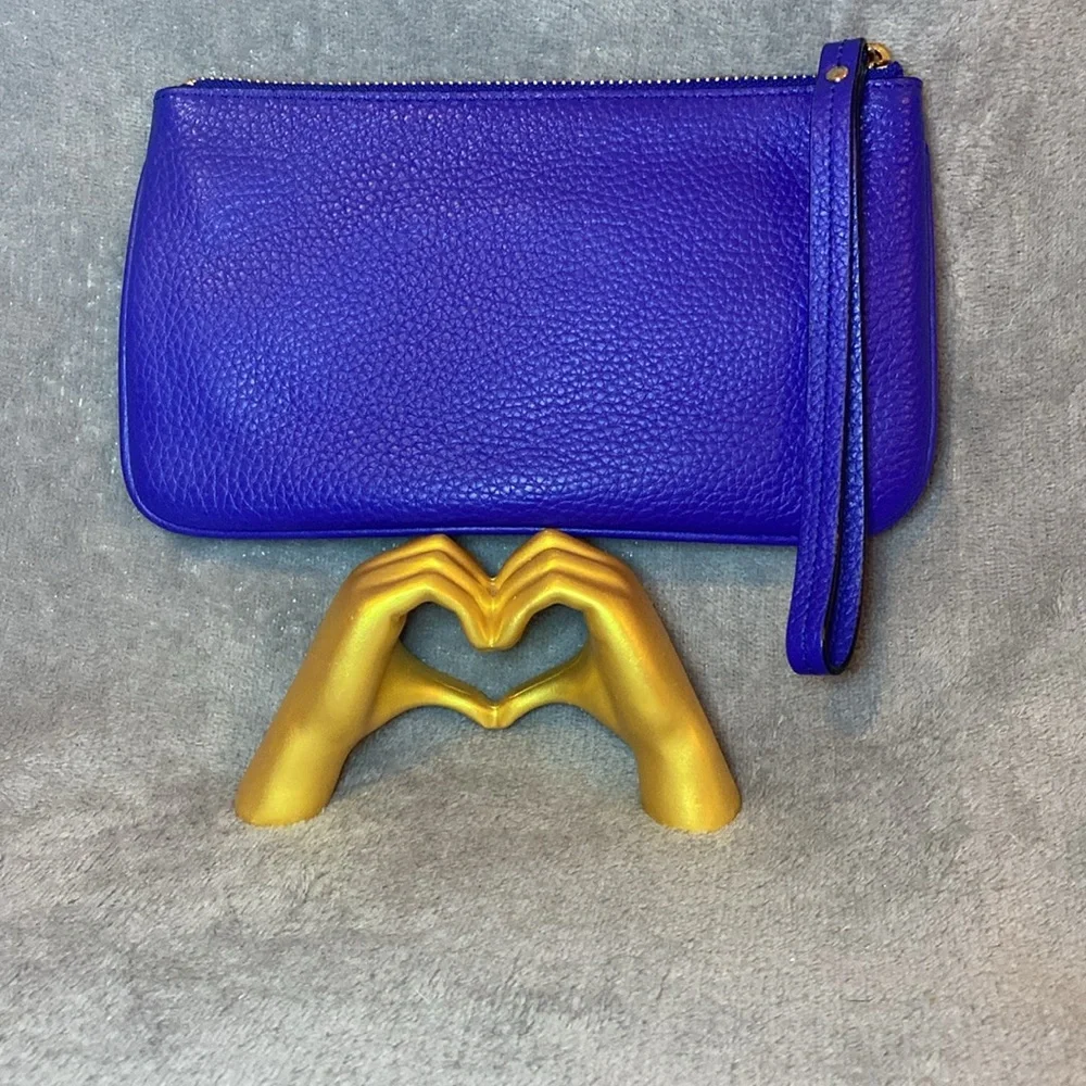 💙♠️💙KATE SPADE💙♠️💙Royal Blue Pebbled Leather Wristlet/NWOT